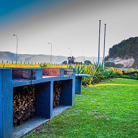 On The Estuary Hotel Knysna Exterior foto