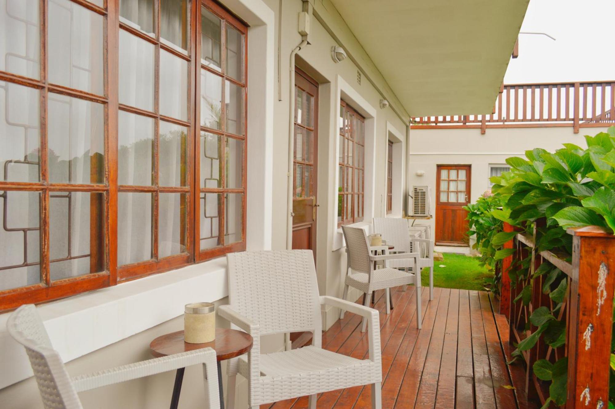 On The Estuary Hotel Knysna Exterior foto