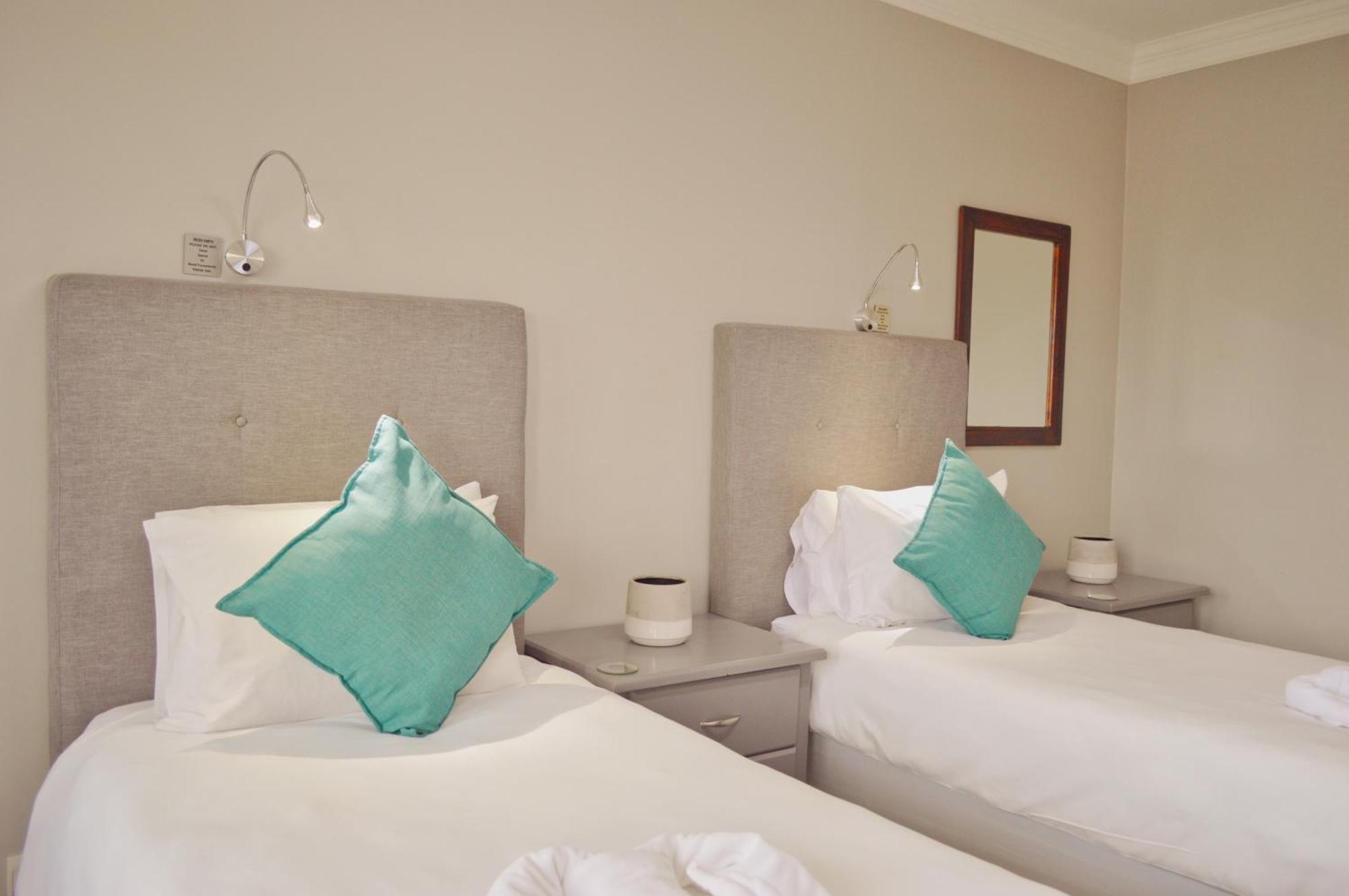 On The Estuary Hotel Knysna Exterior foto